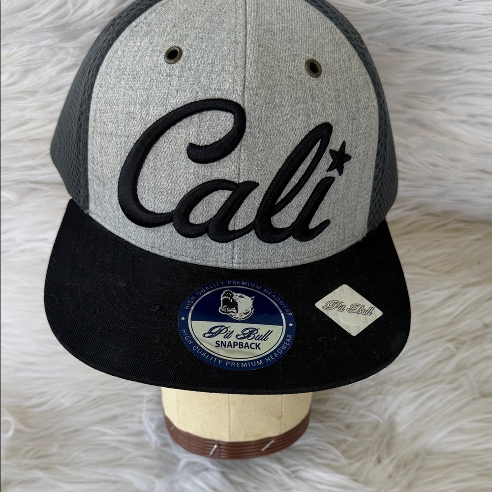 Pit Bull Cali Snapback Hat - Gray and Black